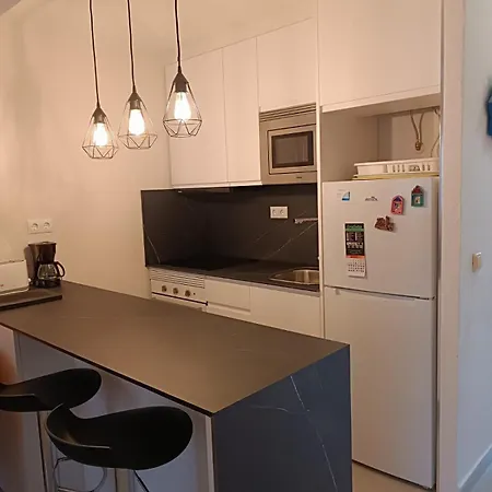 Residencia Alhambra Cisnes Apartment